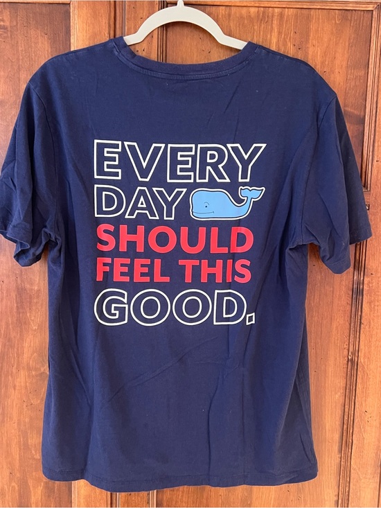 Vineyard Vines Other - Vineyard Vines Tee Shirt | SZ M | Preowned | every day should feel this good